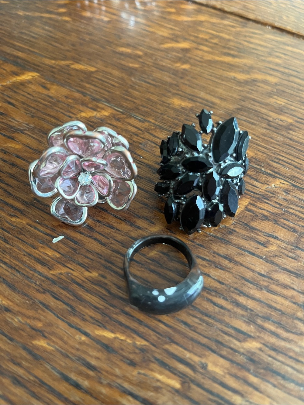 Pink Crystal Flower ring with Black Crystal Cluster ring Set